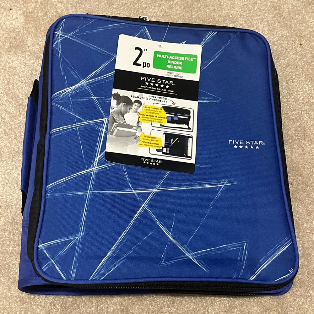 New Five Star blue zipper binder